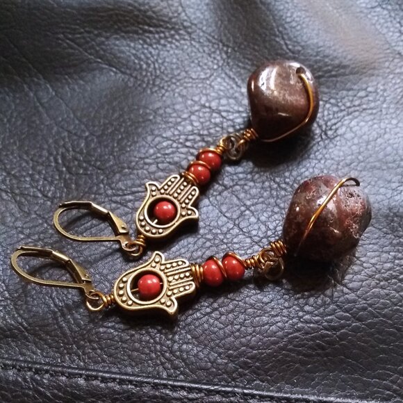 Hamsa Hand Dangle Earrings! Blessings & Protection! Huge Blood Red Stone Nuggets - Picture 3 of 11